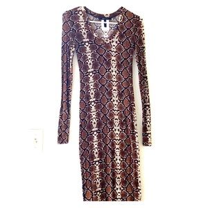 Bcbg Max Azeria Long Sleeve V-neck